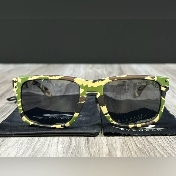 Oakley HOLBROOK Matte Camo PRIZM P Deep Water Sunglass OO9102-3655 55mm - Picture 4 of 9
